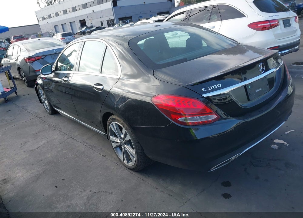 2018 MERCEDES-BENZ C 300 VIN: 55SWF4JBXJU265784