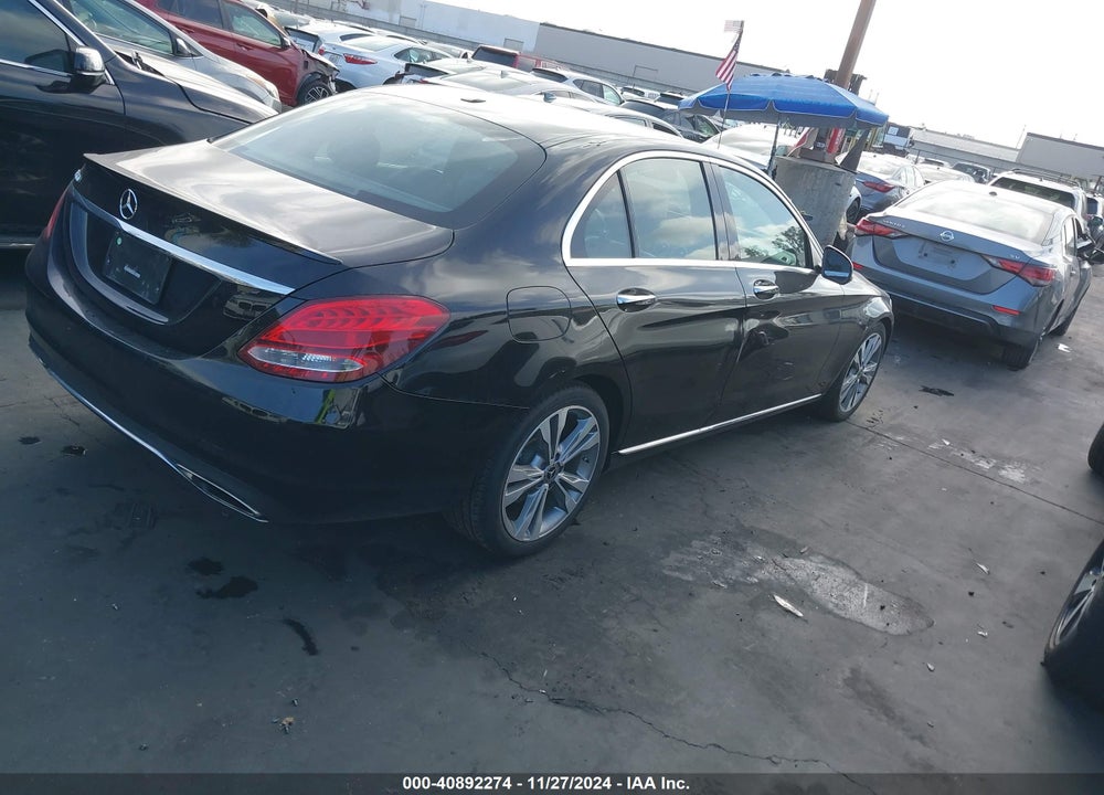 2018 MERCEDES-BENZ C 300 VIN: 55SWF4JBXJU265784