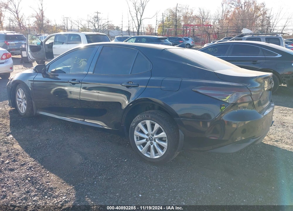 2020 TOYOTA CAMRY LE VIN: 4T1C11AK7LU910981