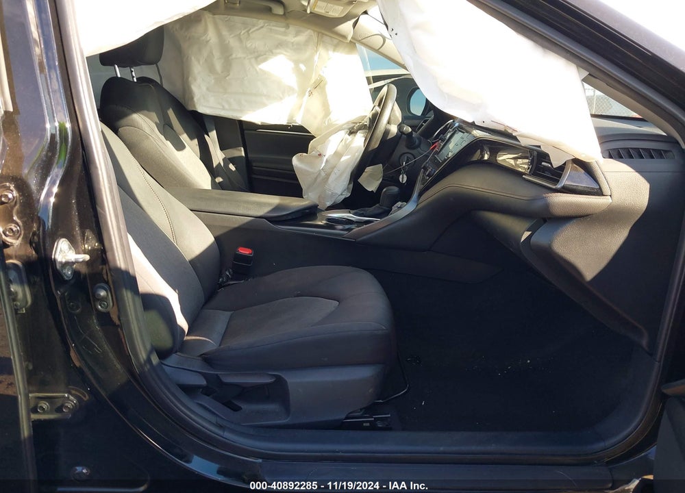 2020 TOYOTA CAMRY LE VIN: 4T1C11AK7LU910981