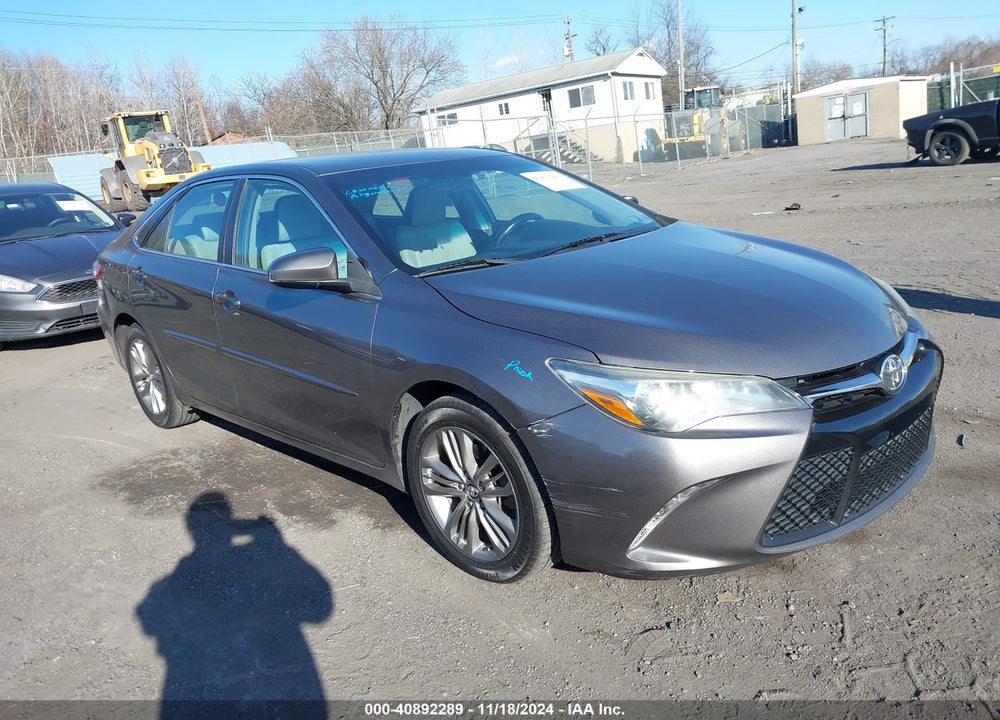 2016 TOYOTA CAMRY SE VIN: 4T1BF1FK2GU594479