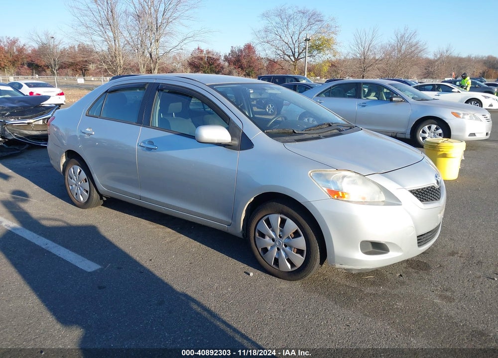 2011 TOYOTA YARIS VIN: JTDBT4K35B4081393