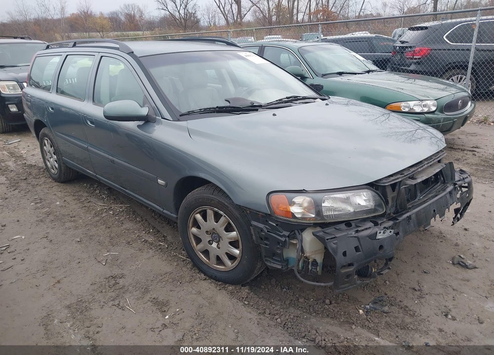 2001 VOLVO V70 2.4 VIN: YV1SW61R411124057