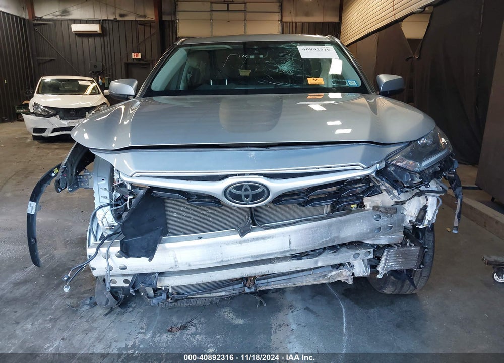2021 TOYOTA HIGHLANDER LE VIN: 5TDBZRBH2MS109035