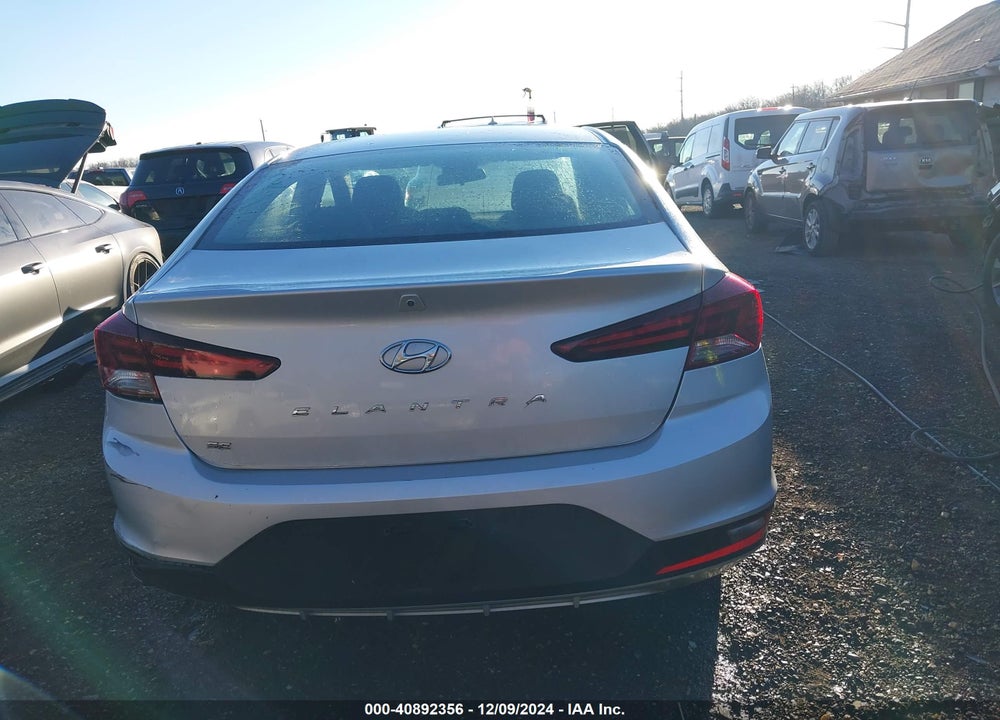 2019 HYUNDAI ELANTRA SE VIN: 5NPD74LF2KH494596