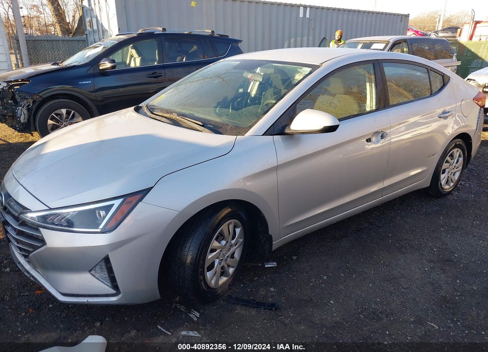 2019 HYUNDAI ELANTRA SE VIN: 5NPD74LF2KH494596