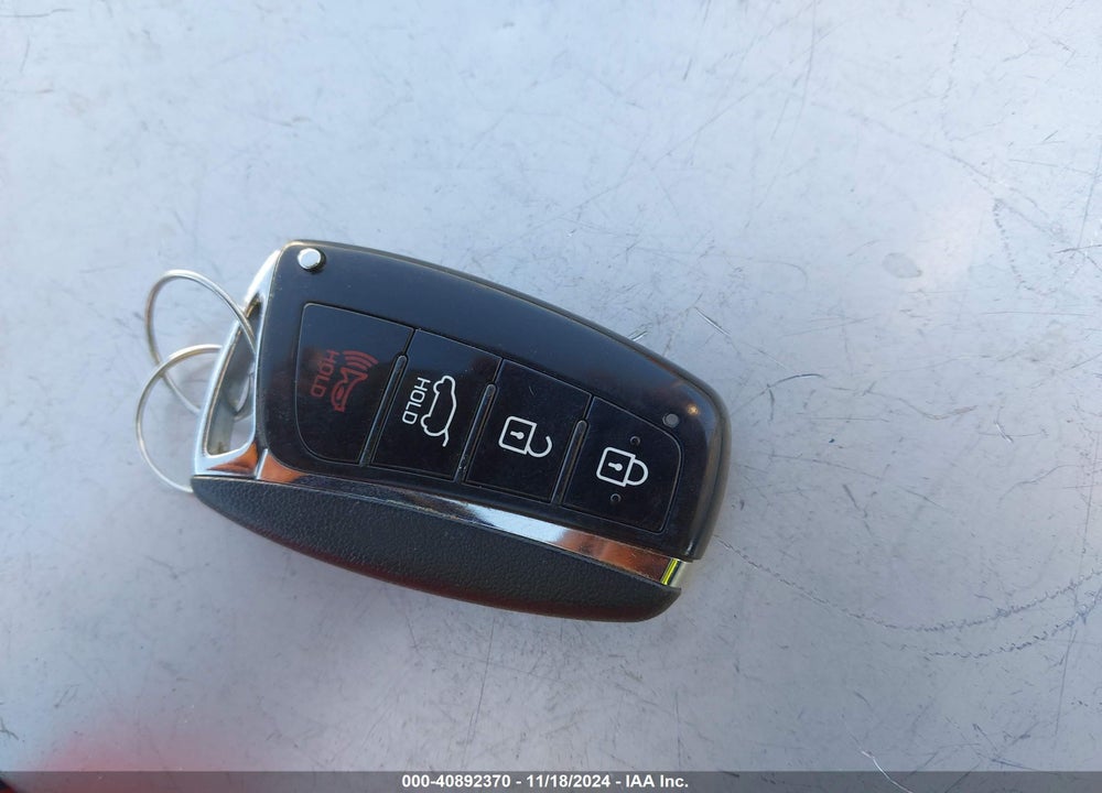 2018 HYUNDAI SANTA FE SPORT 2.4L VIN: 5NMZU3LB7JH074219