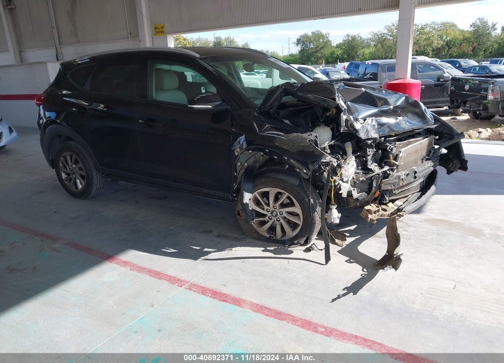 2017 HYUNDAI TUCSON SE PLUS VIN: KM8J3CA44HU534360