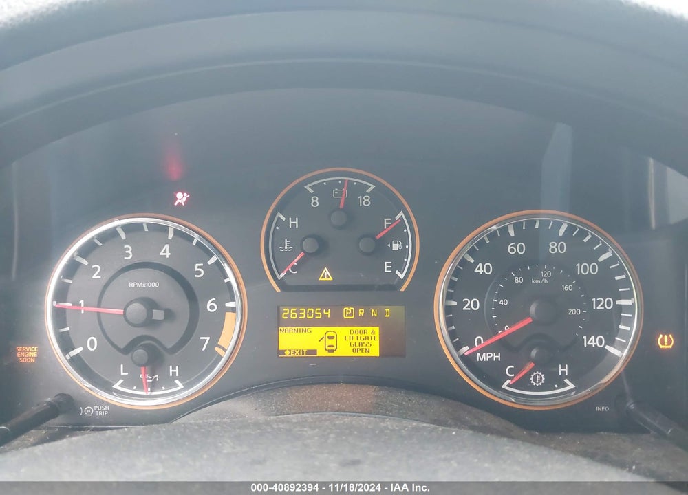 2011 NISSAN ARMADA PLATINUM VIN: 5N1BA0NF6BN606634