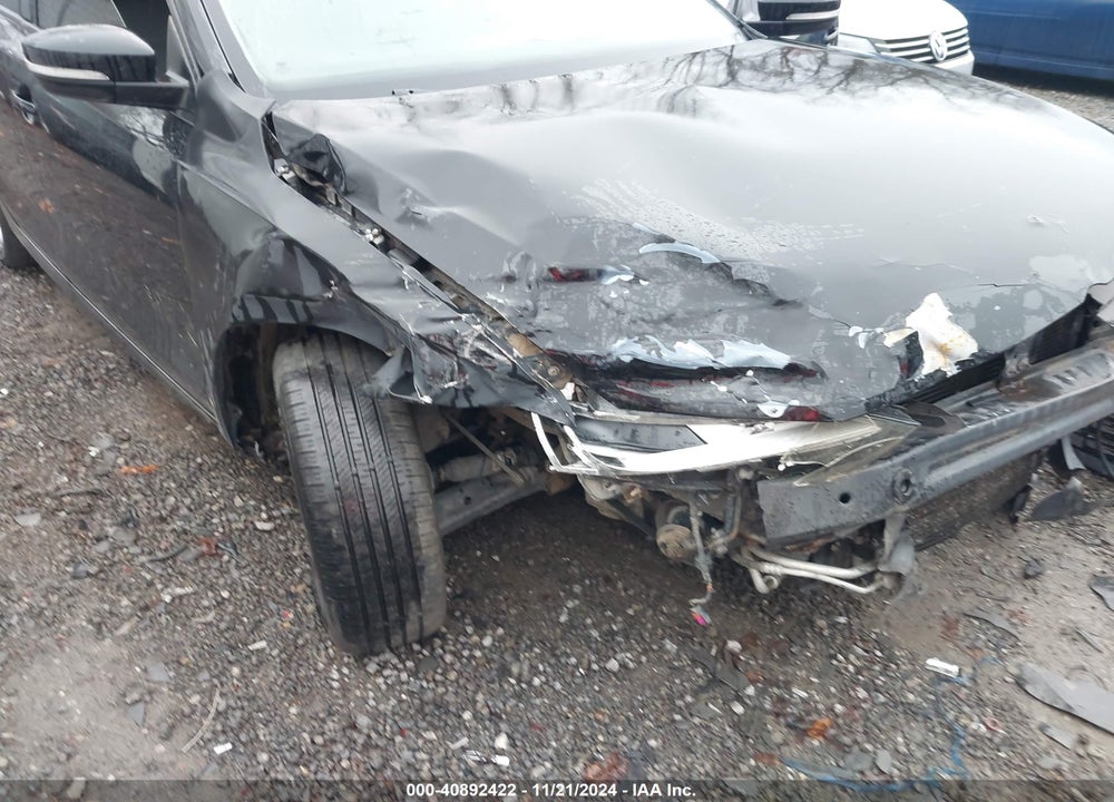 2012 VOLKSWAGEN JETTA SEDAN VIN: 3VWDX7AJXCM319529
