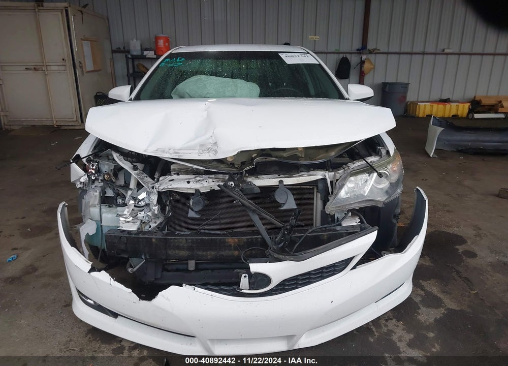 2014 TOYOTA CAMRY SE VIN: 4T1BF1FK1EU759757