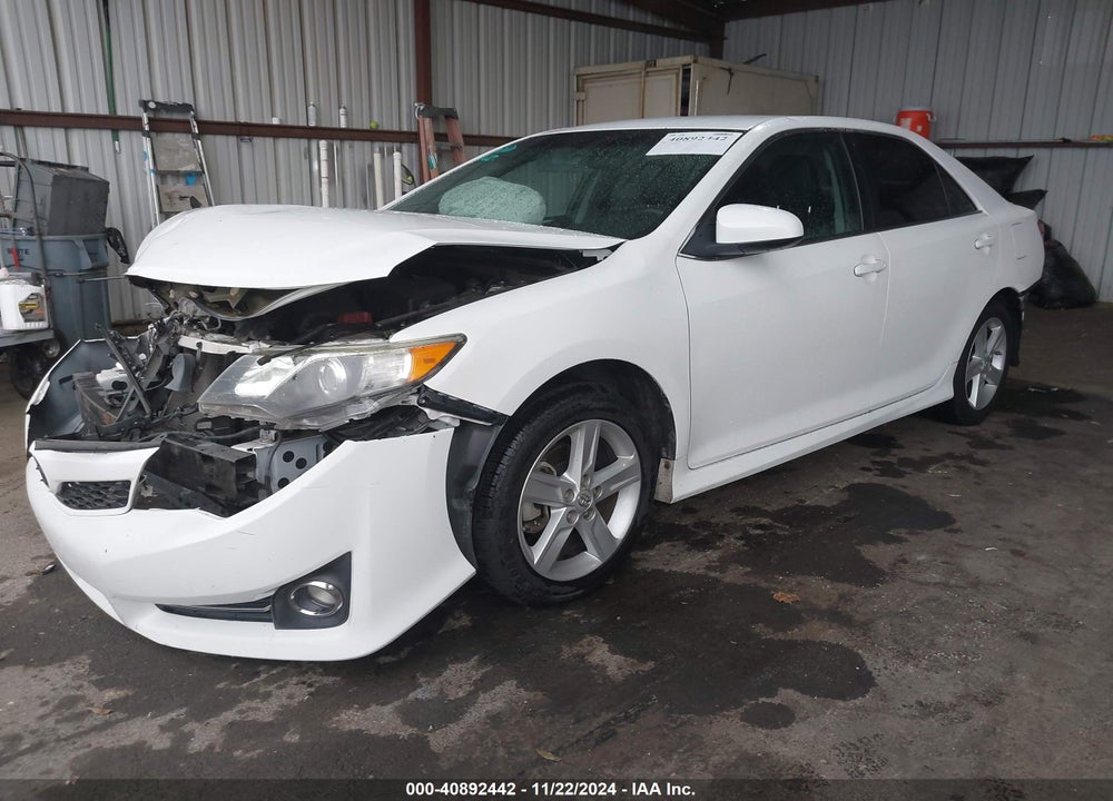 2014 TOYOTA CAMRY SE VIN: 4T1BF1FK1EU759757