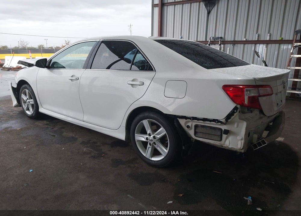 2014 TOYOTA CAMRY SE VIN: 4T1BF1FK1EU759757