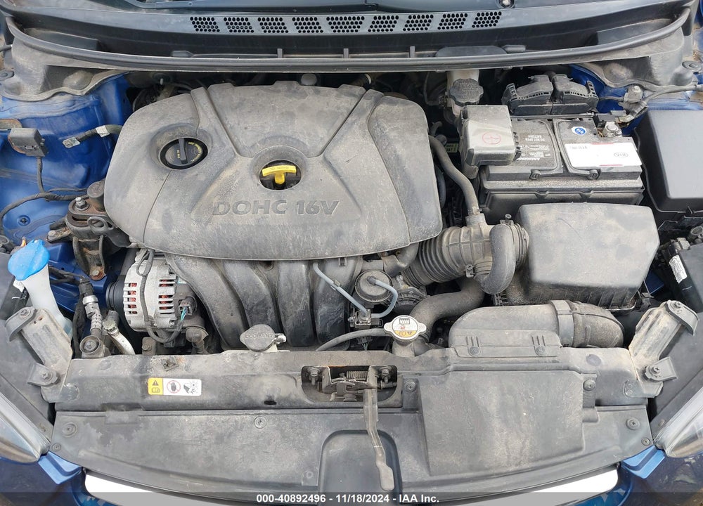 2015 HYUNDAI ELANTRA SE VIN: 5NPDH4AE1FH581371