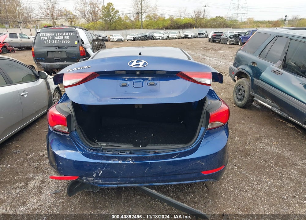 2015 HYUNDAI ELANTRA SE VIN: 5NPDH4AE1FH581371