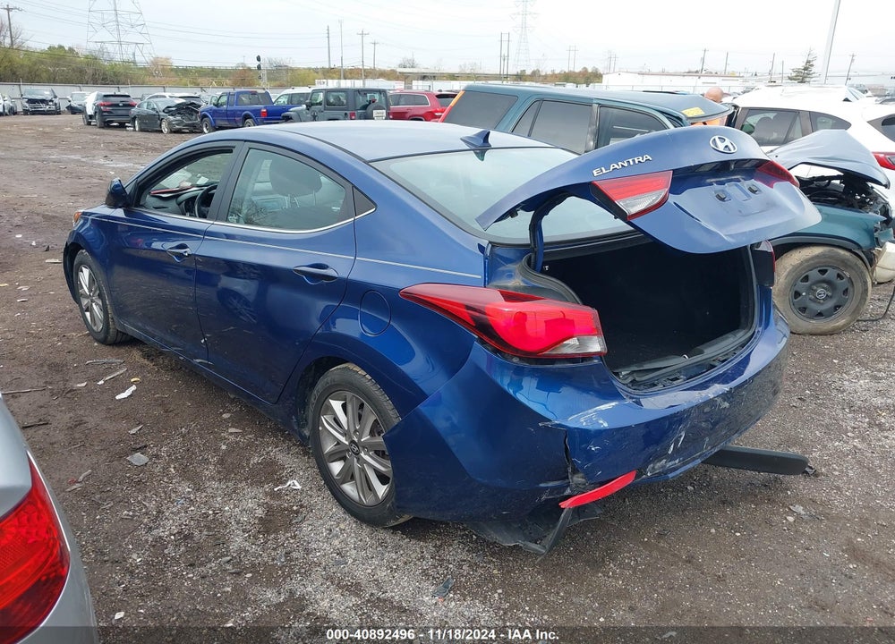 2015 HYUNDAI ELANTRA SE VIN: 5NPDH4AE1FH581371