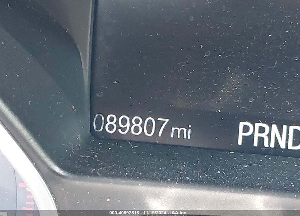 2017 FORD FOCUS VIN: 1FADP3E28HL318702