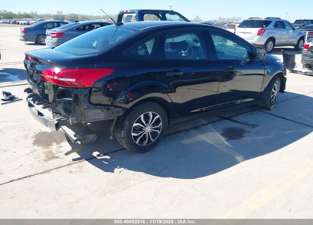 2017 FORD FOCUS VIN: 1FADP3E28HL318702