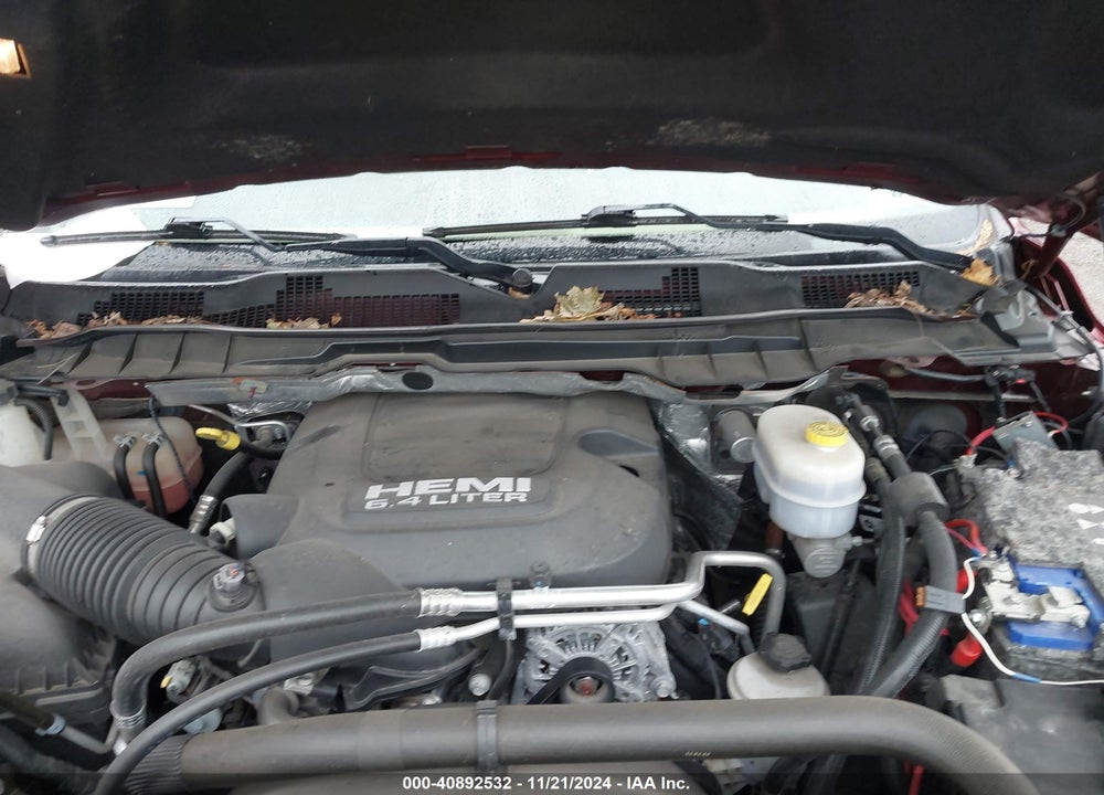 2016 RAM 2500 SLT VIN: 3C6UR5DJ6GG290653