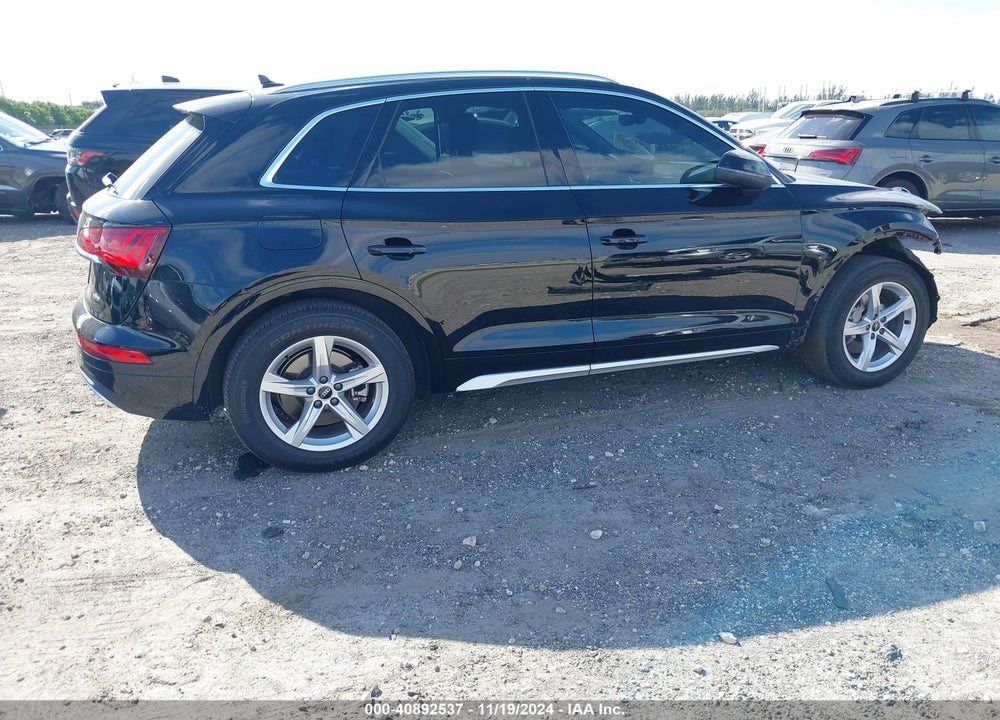 2021 AUDI Q5 PREMIUM 45 TFSI QUATTRO S TRONIC VIN: WA1AAAFY1M2075038