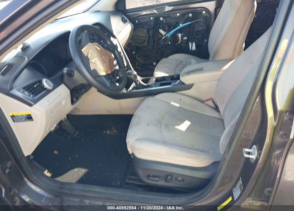 2015 HYUNDAI SONATA SPORT VIN: 5NPE34AF7FH186901