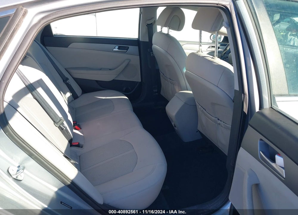2016 HYUNDAI SONATA SE VIN: 5NPE24AFXGH322975