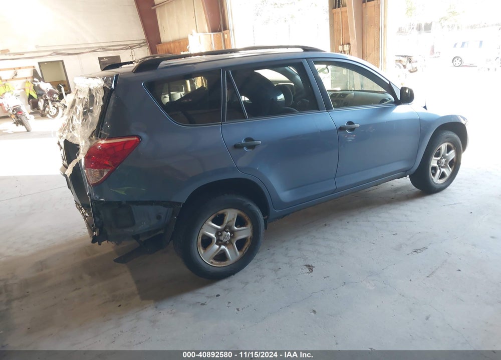 2008 TOYOTA RAV4 VIN: JTMBD33V686086297