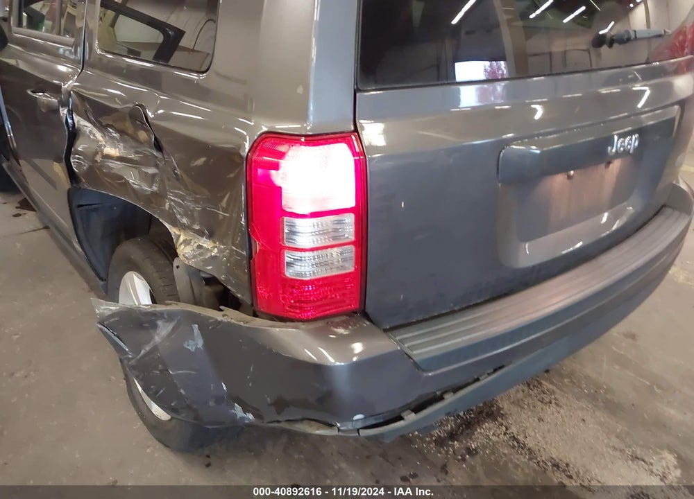 2017 JEEP PATRIOT LATITUDE FWD VIN: 1C4NJPFA1HD136671