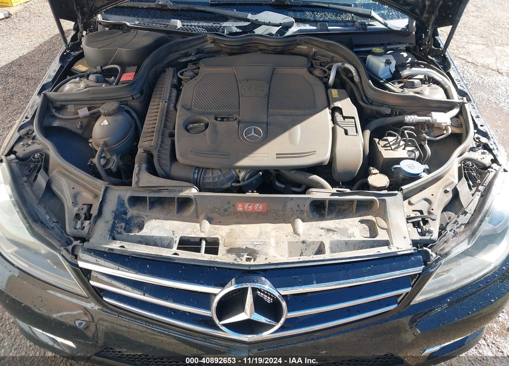 2014 MERCEDES-BENZ C 300 VIN: WDDGF8AB6EA923473