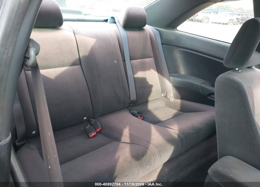 2004 HONDA CIVIC LX VIN: 1HGEM22594L028934