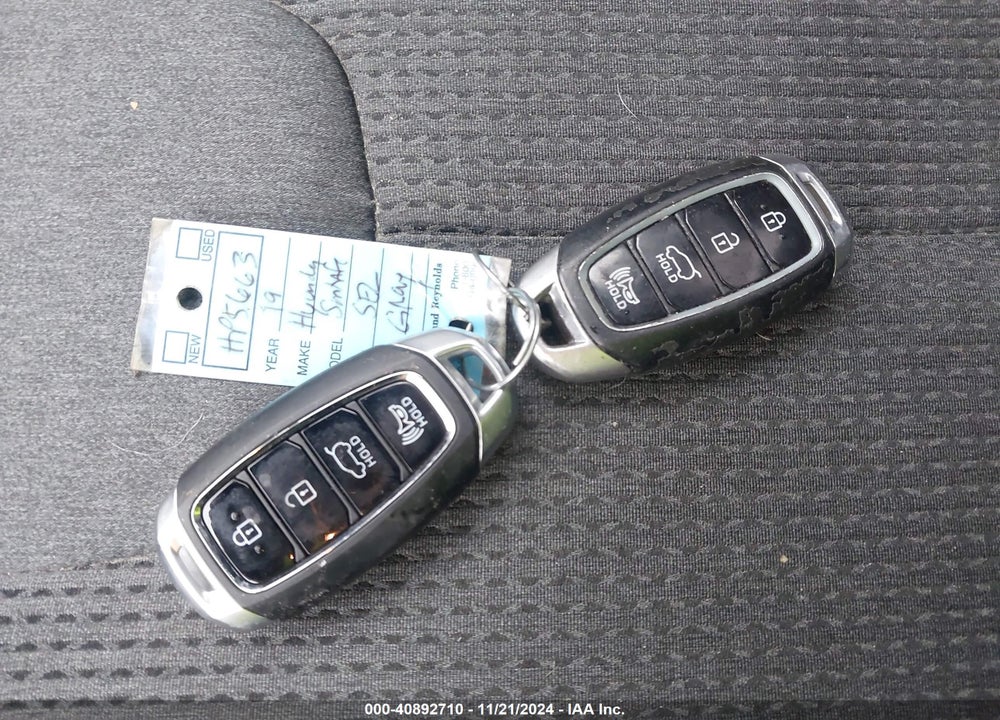 2019 HYUNDAI SANTA FE SEL VIN: 5NMS3CAD3KH003352