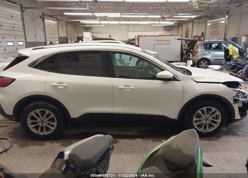 2021 FORD ESCAPE SE VIN: 1FMCU0G64MUB20308