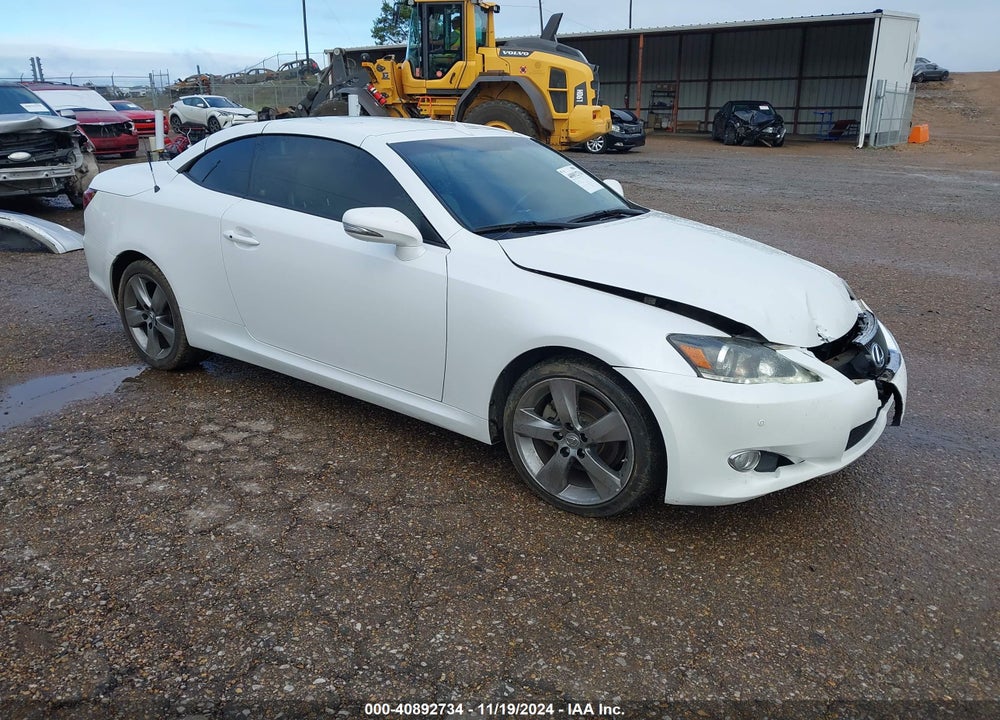 2011 LEXUS IS 250C VIN: JTHFF2C21B2520182