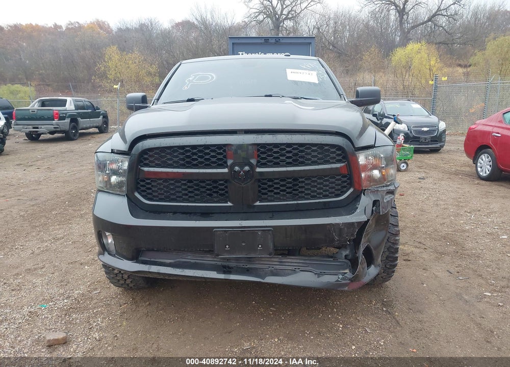 2018 RAM 1500 EXPRESS 4X4 5'7 BOX VIN: 3C6RR7KT0JG178685