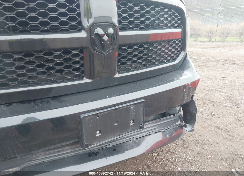 2018 RAM 1500 EXPRESS 4X4 5'7 BOX VIN: 3C6RR7KT0JG178685
