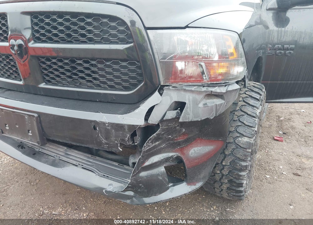 2018 RAM 1500 EXPRESS 4X4 5'7 BOX VIN: 3C6RR7KT0JG178685
