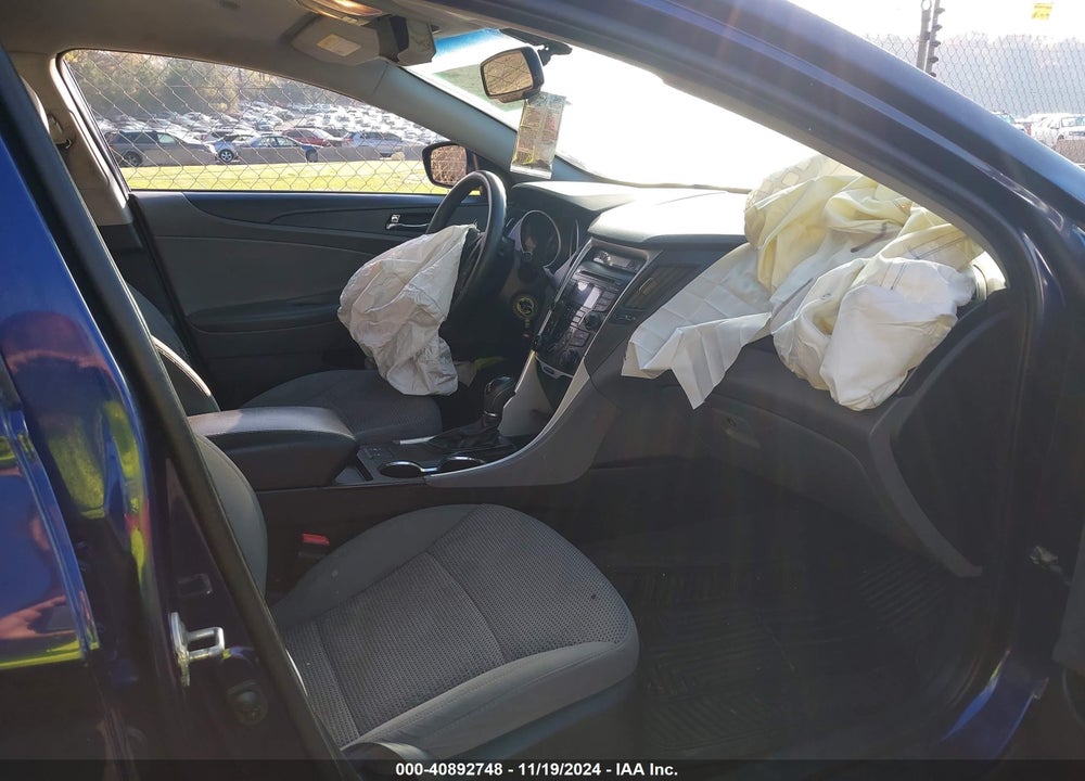 2013 HYUNDAI SONATA GLS VIN: 5NPEB4AC8DH509374