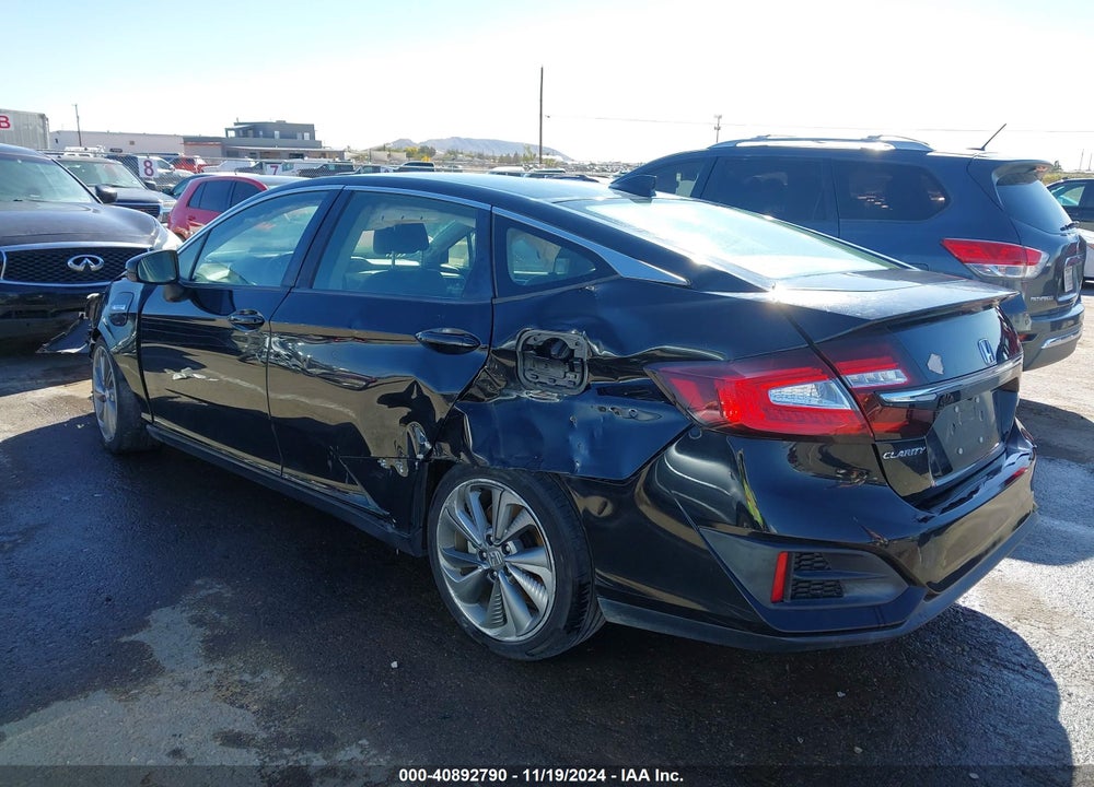 2018 HONDA CLARITY PLUG-IN HYBRID VIN: JHMZC5F13JC020009