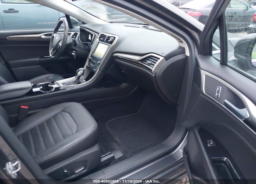 2016 FORD FUSION SE VIN: 3FA6P0T95GR155448