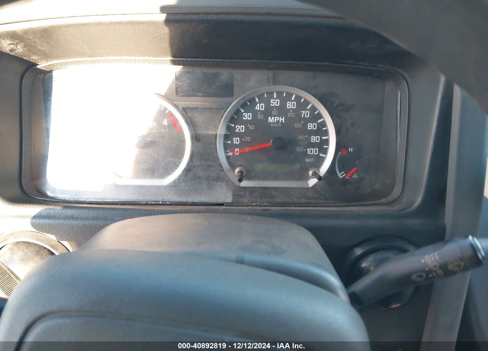 2013 ISUZU COMMERCIAL VAN VIN: JALB4T170D7W00376
