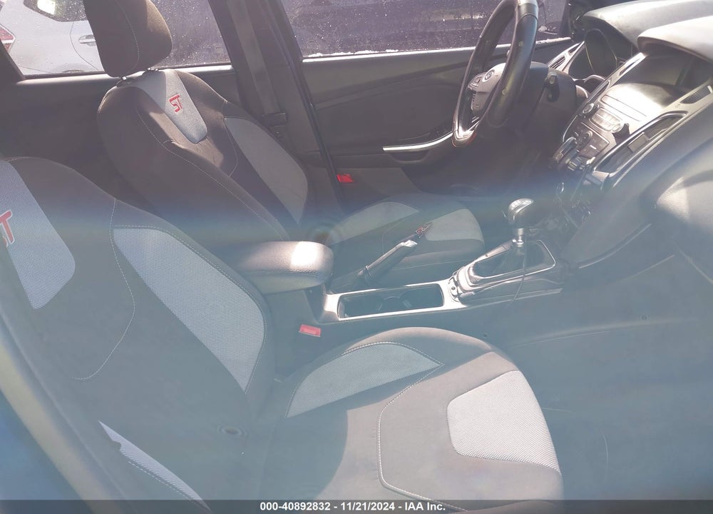 2018 FORD FOCUS ST VIN: 1FADP3L99JL289474