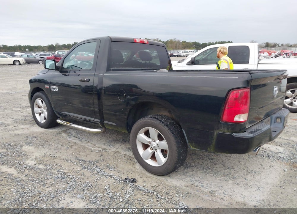 2014 RAM 1500 EXPRESS VIN: 3C6JR6AT1EG141966