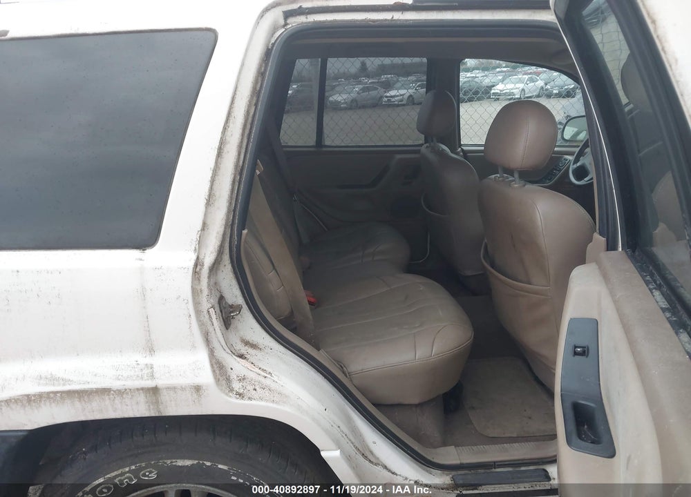 2004 JEEP GRAND CHEROKEE LAREDO VIN: 1J4GW48S94C391612