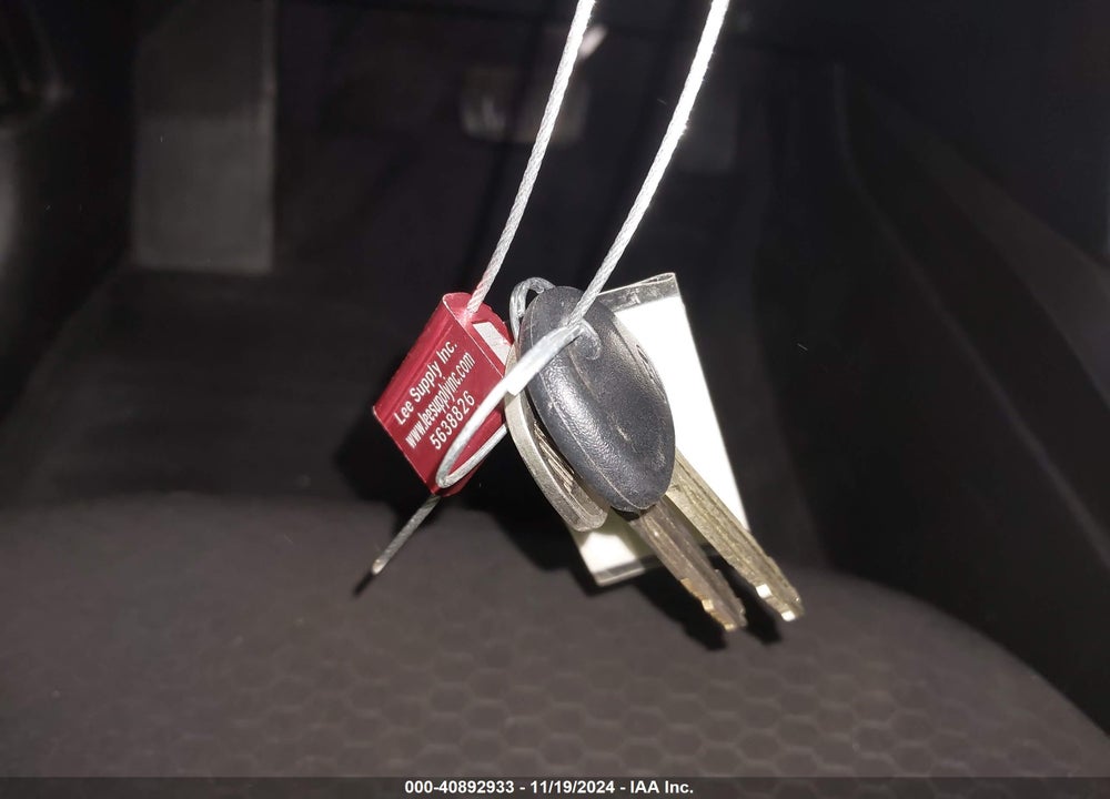 2020 HYUNDAI ELANTRA VIN: 5NPD74LF0LH555834