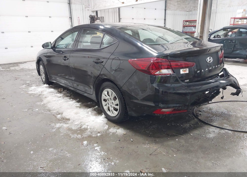 2020 HYUNDAI ELANTRA VIN: 5NPD74LF0LH555834