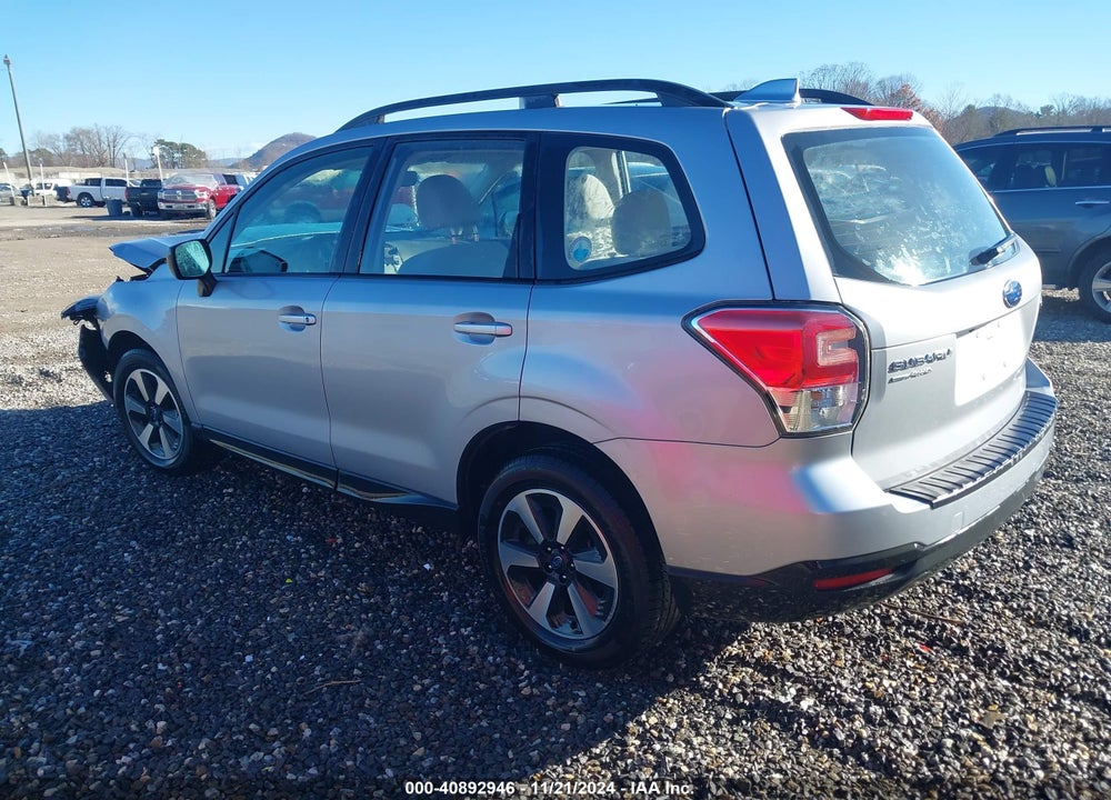 2018 SUBARU FORESTER 2.5I VIN: JF2SJABC3JH569125