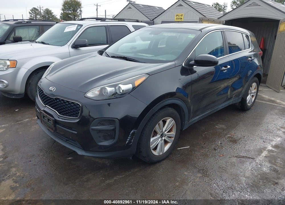 2018 KIA SPORTAGE LX VIN: KNDPM3ACXJ7339385