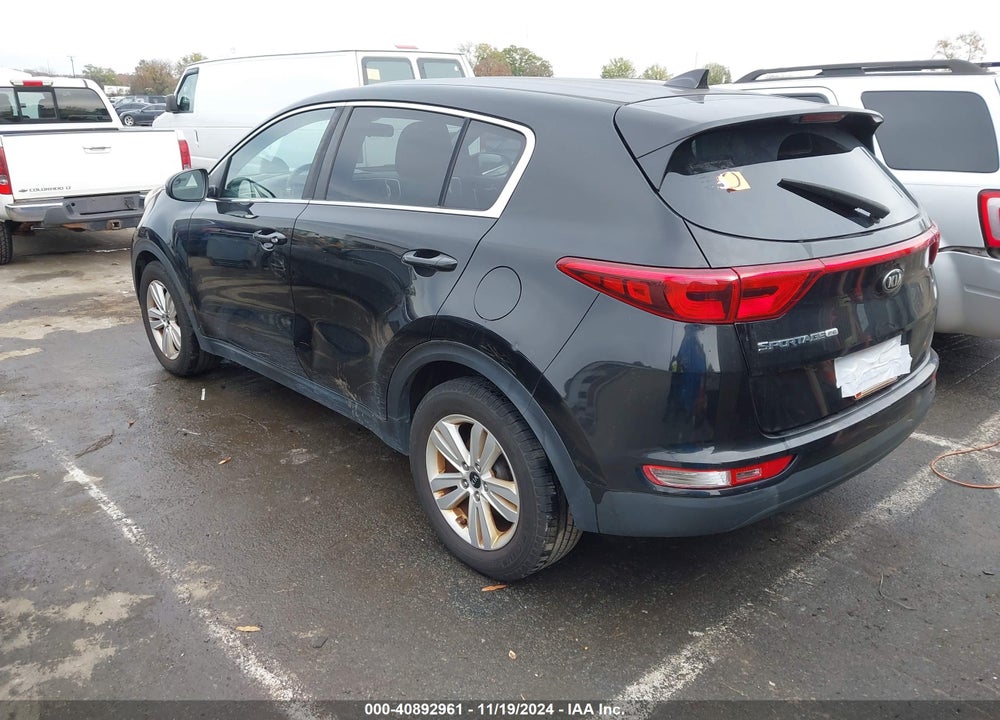 2018 KIA SPORTAGE LX VIN: KNDPM3ACXJ7339385