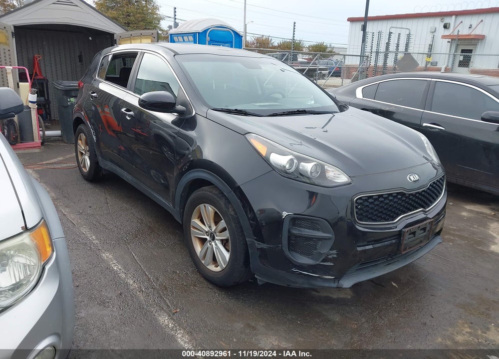 2018 KIA SPORTAGE LX VIN: KNDPM3ACXJ7339385