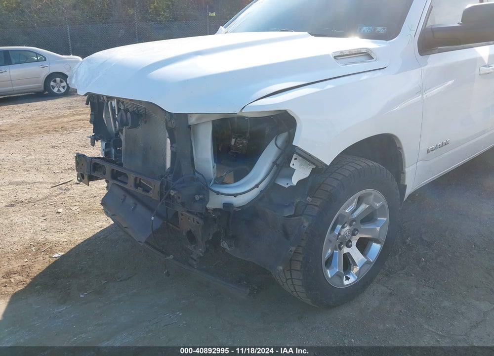 2019 RAM 1500 BIG HORN/LONE STAR 4X4 5'7 BOX VIN: 1C6SRFFT5KN857740